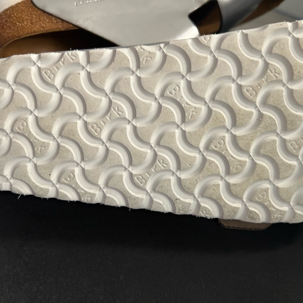 Birkenstock Women's Silver Sandals - Picture 5 of 5